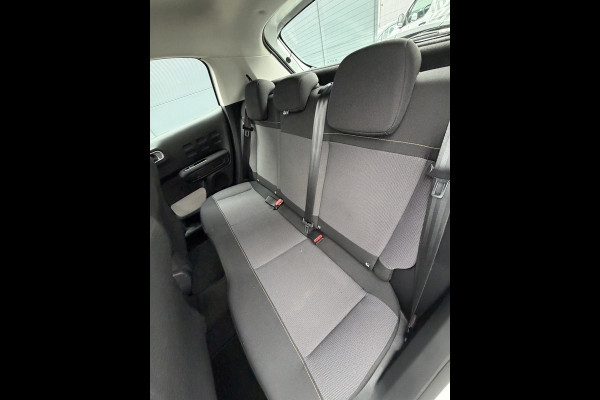 Citroën C3 82pk Feel (Automatische Airco - Apple Carplay - Navigatie - Parkeersensoren - Cruise Controle)