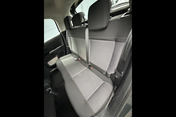 Citroën C3 110pk Shine (Trekhaak - Camera - Automatische Airco - Navigatie - Apple Carplay - Parkeersensoren)