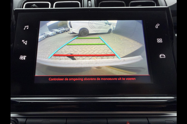 Citroën C3 110pk Shine (Trekhaak - Camera - Automatische Airco - Navigatie - Apple Carplay - Parkeersensoren)