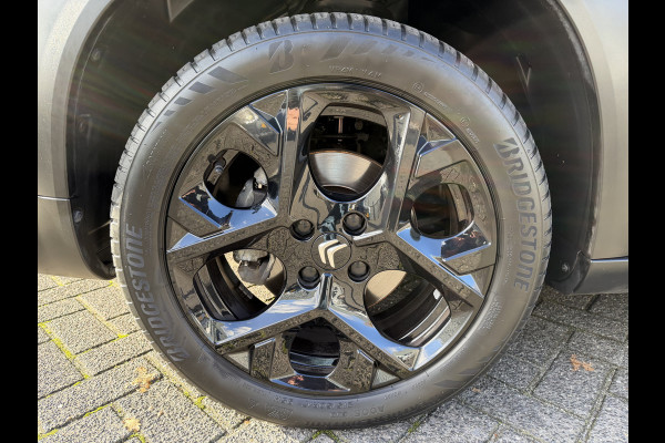 Citroën C3 Aircross 130pk Max (Camera - Keyless Entry - 17"incl 4S - Navigatie - Grip Controle - Automatische Airco - Apple Carplay)