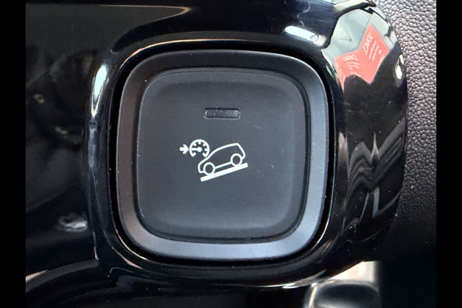 Citroën C3 Aircross 130pk Max (Camera - Keyless Entry - 17"incl 4S - Navigatie - Grip Controle - Automatische Airco - Apple Carplay)