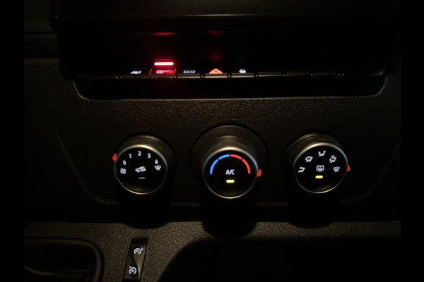 Opel Movano 2.3 Turbo 150pk L2H2 Inrichting Euro6 Airco | Imperiaal | 2500kg Trekhaak | LED | Camera Cruisecontrol, Parkeersensoren