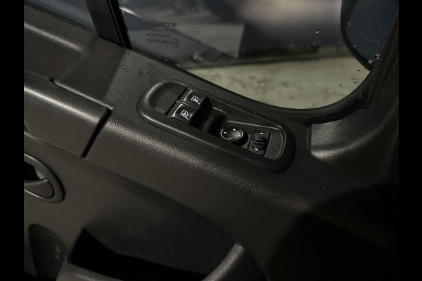 Opel Movano 2.3 Turbo 150pk L2H2 Inrichting Euro6 Airco | Imperiaal | 2500kg Trekhaak | LED | Camera Cruisecontrol, Parkeersensoren