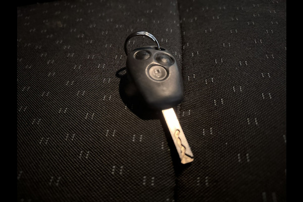 Opel Movano 2.3 Turbo 150pk L2H2 Inrichting Euro6 Airco | Imperiaal | 2500kg Trekhaak | LED | Camera Cruisecontrol, Parkeersensoren