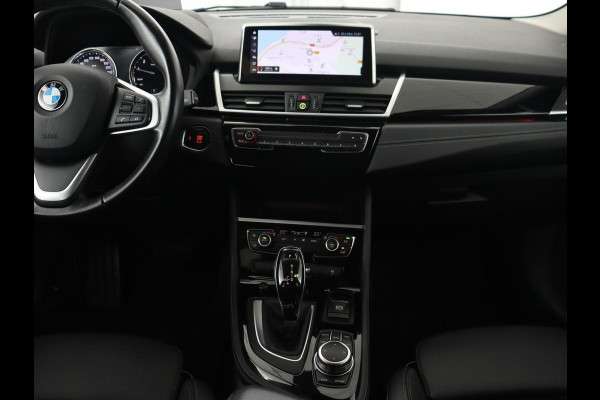 BMW 2 Serie Gran Tourer 218i High Executive 7-persoons | Sport Line | Head-Up | Trekhaak | Sportstoelen | Full LED | Navigatie | Climate control | Parkeerhulp | Cruise control