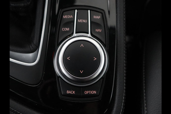 BMW 2 Serie Gran Tourer 218i High Executive 7-persoons | Sport Line | Head-Up | Trekhaak | Sportstoelen | Full LED | Navigatie | Climate control | Parkeerhulp | Cruise control