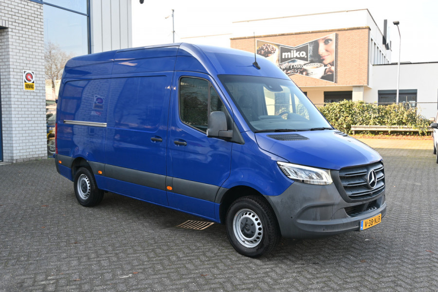 Mercedes-Benz Sprinter 315 CDI L2H2 RWD LED, Distronic, 360 Camera, Navigatie