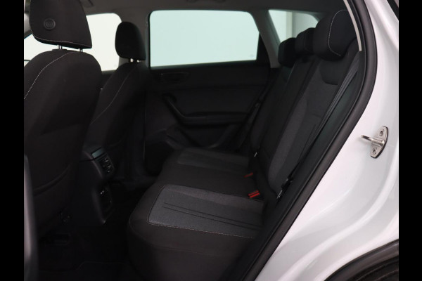 Seat Ateca 2.0 TDI Style Intens | Carplay | Camera | Navigatie | Full LED | Park Assist | Cruise control | Climate control | Getint glas
