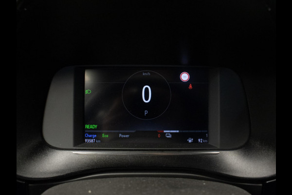 Opel CORSA-E Edition 50 kWh Sport (APPLE CARPLAY,NAVI,LED,SPORTSTOELEN,PDC,NIEUWE APK,NETTESTAAT)