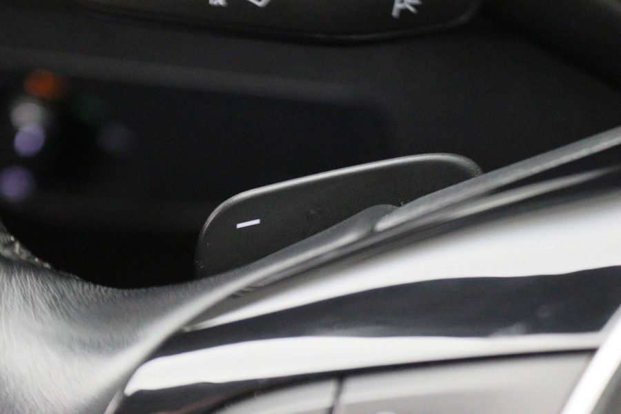 Volkswagen Tiguan 1.4 TSI ACT Comfortline Business R-Line Panoramadak, Virtual Cockpit, Camera, Apple Carplay, LED, 19"