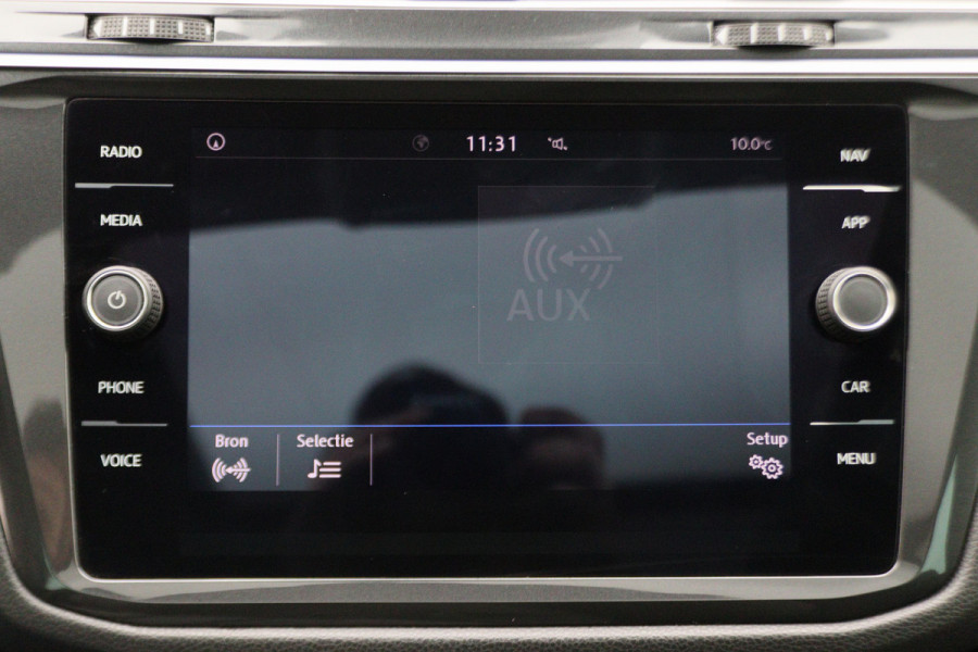 Volkswagen Tiguan 1.4 TSI ACT Comfortline Business R-Line Panoramadak, Virtual Cockpit, Camera, Apple Carplay, LED, 19"