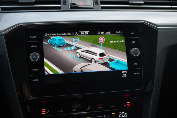 Volkswagen Passat Variant 1.4 TSI 218 PK PHEV GTE BNS, Trekhaak, Panoramadak, Winterpakket, Carplay