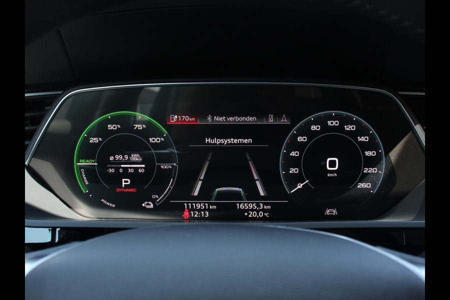 Audi e-tron 50 Quattro Launch edition | Navigatie | Luchtvering | Climate Control | Parkeer Sensoren | Lichtmetalen velgen | Cruise control | Digitale Cockpit | Electrisch bedienbare achterklep