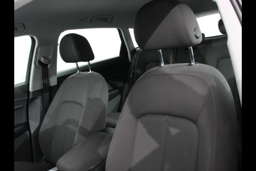 Audi e-tron 50 Quattro Launch edition | Navigatie | Luchtvering | Climate Control | Parkeer Sensoren | Lichtmetalen velgen | Cruise control | Digitale Cockpit | Electrisch bedienbare achterklep