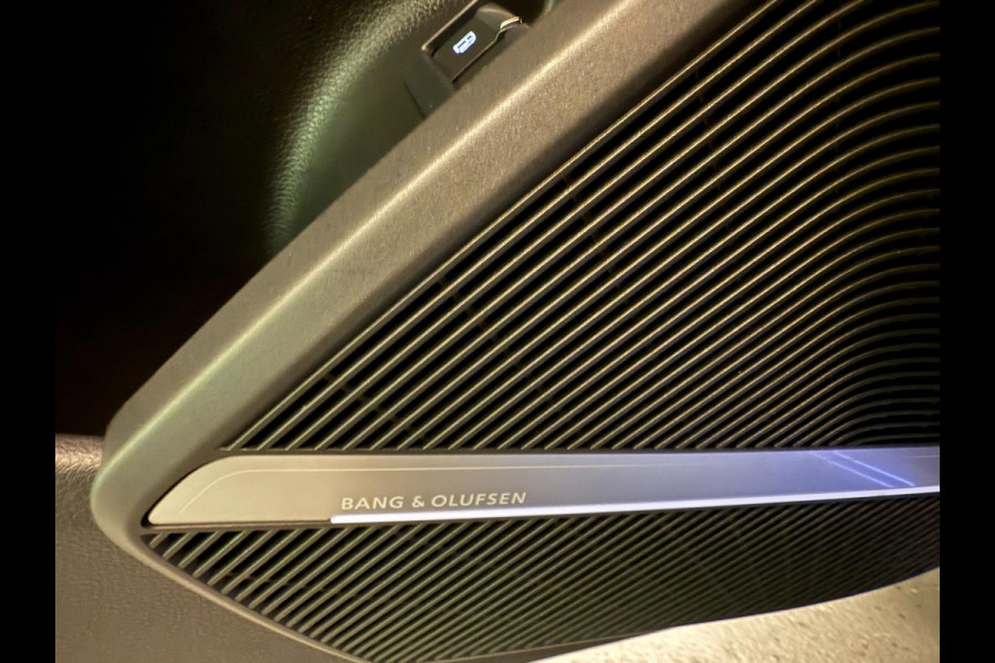 Audi Q5 Sportback 55 TFSI e SQ5 22'' 367PK BLACK-LINE H-UP/B&O/V-COCKPIT/DAB/SFEERVERLICHTING///