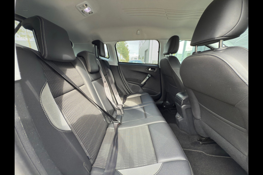 Peugeot 2008 1.2 Allure / Parelmoer / Navi / ACTIE !