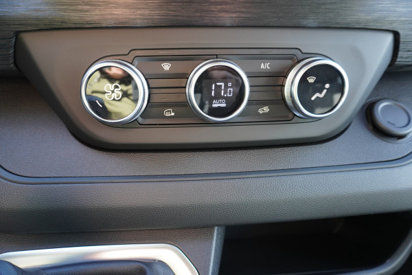 Renault Trafic 2.0 Blue dCi 130PK T30 L2H1 Advance Nr. V019 | Airco | Cruise | Apple CP + Andoid auto | Camera