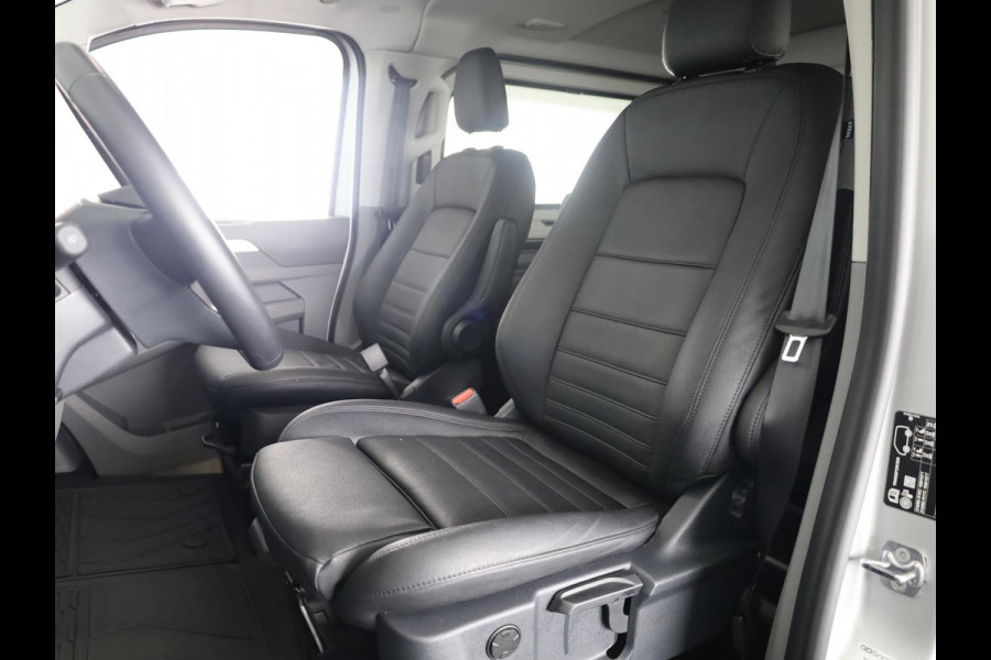 Volkswagen Transporter 2.0 TDI L2H1 30 4MOTION PanAmericana 170Pk Automaat DC Dubbele cabine | Verlangde garantie | Lederen bekleding | Trekhaak | Navigatie |