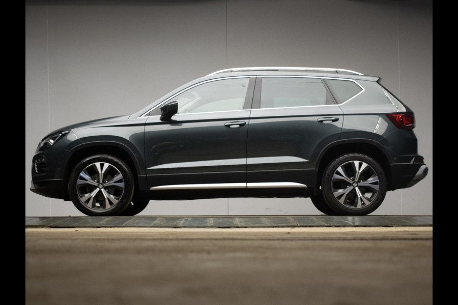 Seat Ateca 1.5 TSI Xperience Business Intense Sport (PANORAMADAK,APPLE CARPLAY,NAVI,CAMERA,DIGITALE COCKPIT,STOELVERWARMING,PDC)