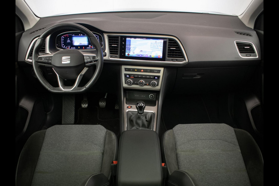 Seat Ateca 1.5 TSI Xperience Business Intense Sport (PANORAMADAK,APPLE CARPLAY,NAVI,CAMERA,DIGITALE COCKPIT,STOELVERWARMING,PDC)