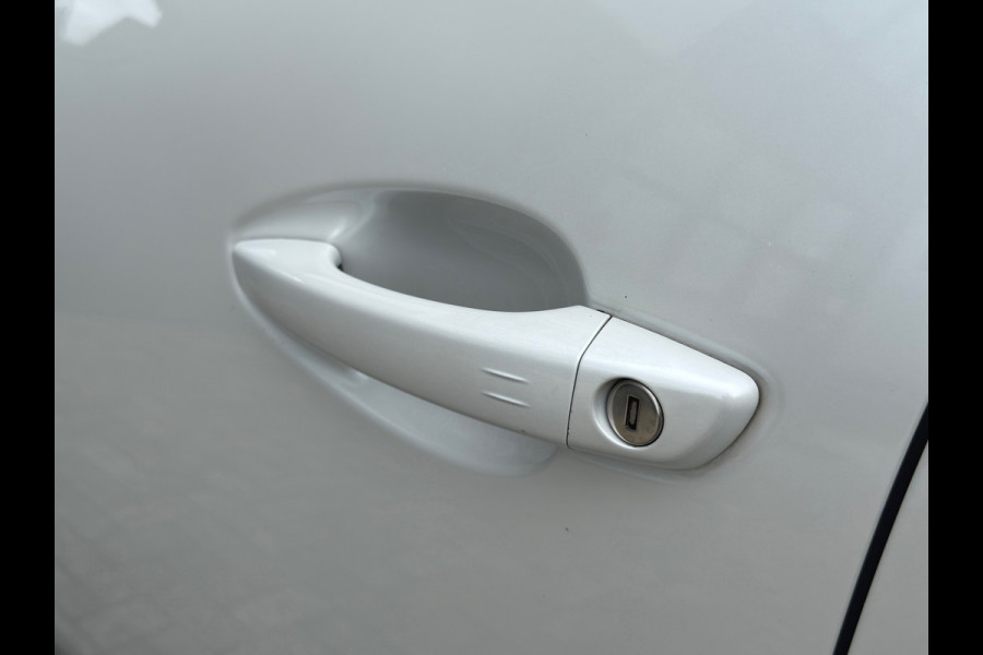 Peugeot 3008 1.2 PureTech Allure / DB-RIEM Vervangen / ACTIE!