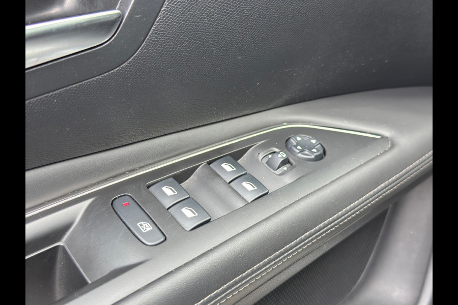 Peugeot 3008 1.2 PureTech Allure / DB-RIEM Vervangen / ACTIE!