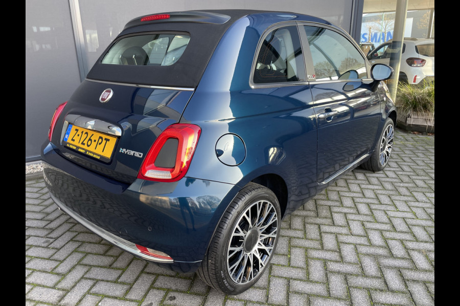 Fiat 500 1.0 Hybrid Airco - Cruise control - Parkeersensoren achter - Open dak - Bluetooth - Navigatiesysteem - Mistlampen voor - Stuur multifunctioneel - Elektrische ramen voor - Stuur leder - Licht metalen vel