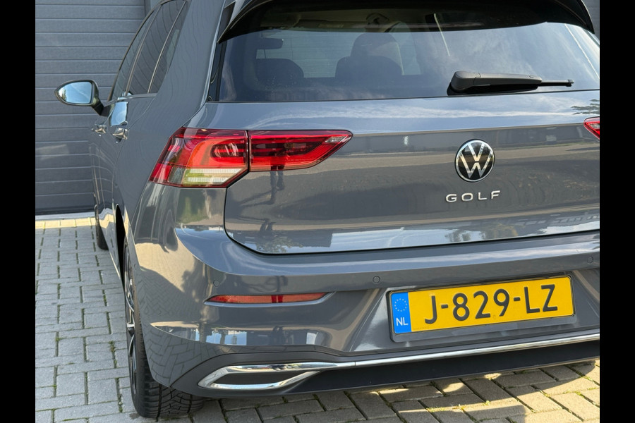 Volkswagen Golf 1.5 TSI Style / Nardo Grey / ACTIE !