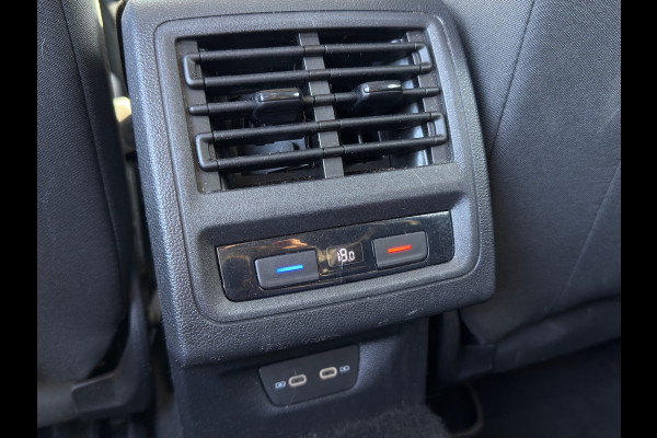 Volkswagen Golf 1.5 TSI Style / Nardo Grey / ACTIE !