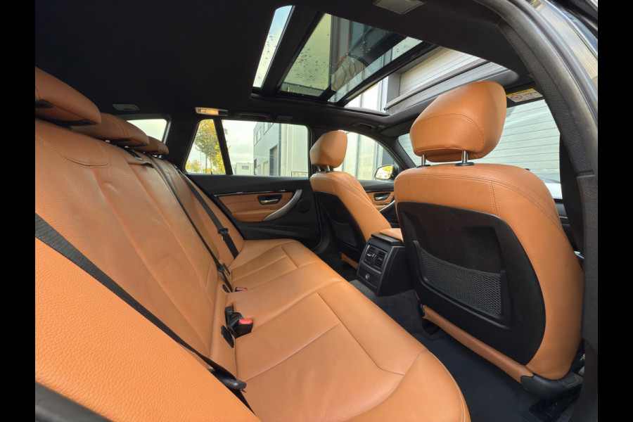 BMW 3 Serie Touring 318i M Sport| Schuifdak / Carplay / ACTIE