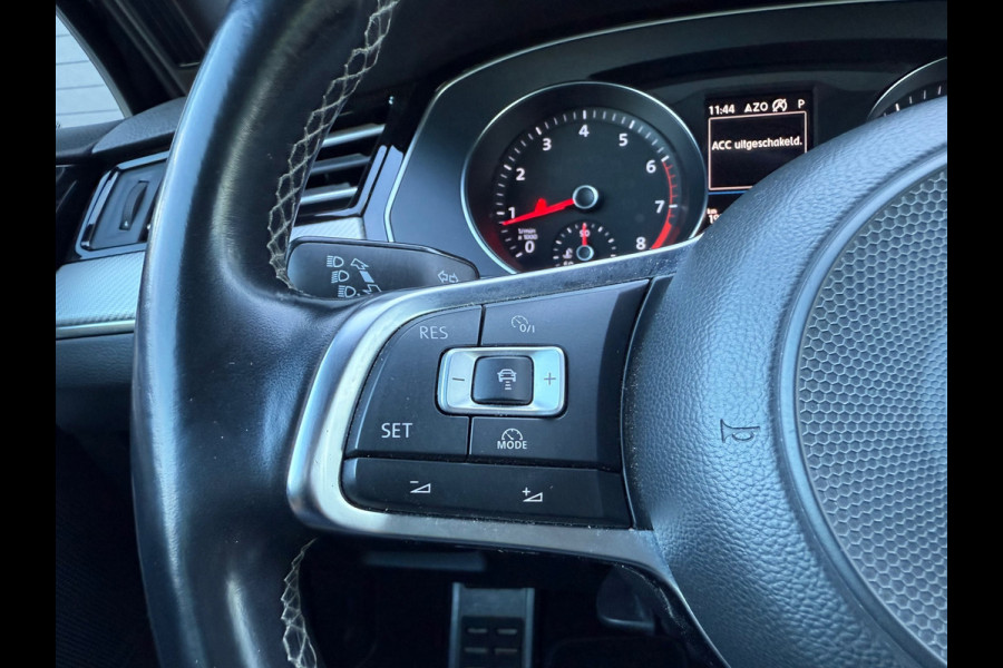 Volkswagen Passat Variant 1.8 TSI Business Edition R / ACTIE
