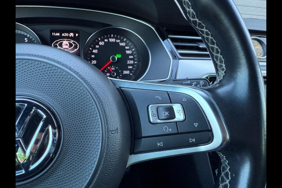 Volkswagen Passat Variant 1.8 TSI Business Edition R / ACTIE