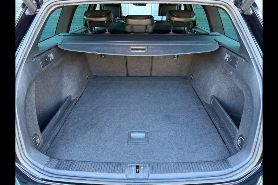 Volkswagen Passat Variant 1.8 TSI Business Edition R / ACTIE