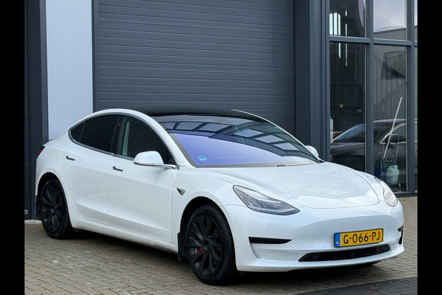 Tesla Model 3 Standard RWD Plus / FSD-Autopilot / ACTIE