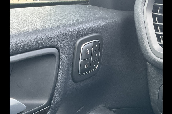 Ford Kuga 2.5 PHEV 264pk Vignale B&O HUD Leer Stoel/Stuurverw Memory Nav/Cam NL-Auto!
