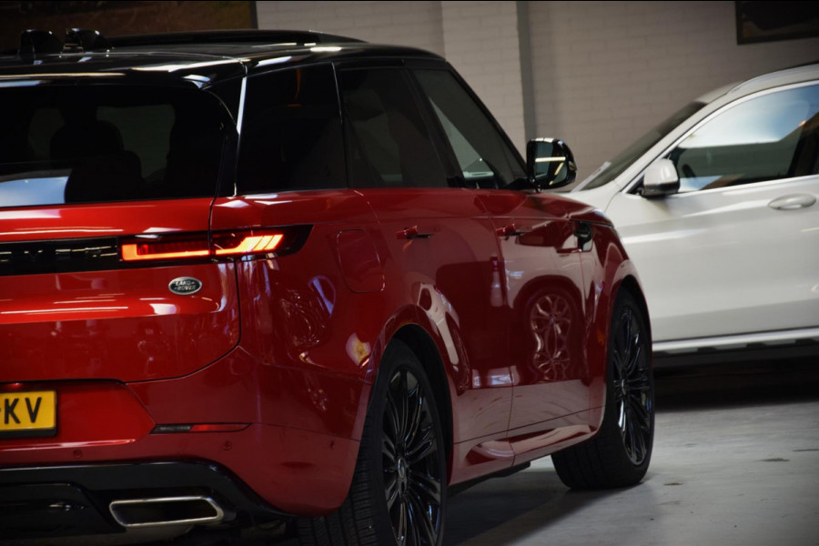 Land Rover Range Rover Sport 3.0 P440e Dynamic SE Navi|Two Tone|Firenze Red|Panoramadak|Org.NL|BTW|23 Inch|Dealer onderhouden