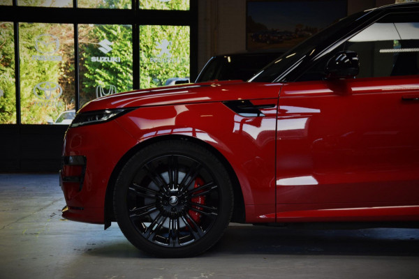 Land Rover Range Rover Sport 3.0 P440e Dynamic SE Navi|Two Tone|Firenze Red|Panoramadak|Org.NL|BTW|23 Inch|Dealer onderhouden
