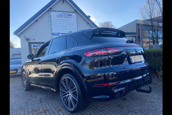 Porsche Cayenne 3.0E GTS-SEATS/SPORT-DESIGN/PANO/MATRIX/22INCH