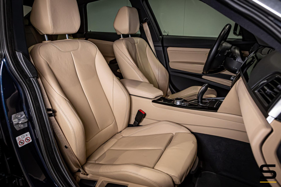 BMW 3-serie Gran Turismo 320i High Executive|NAP|Trekhaak