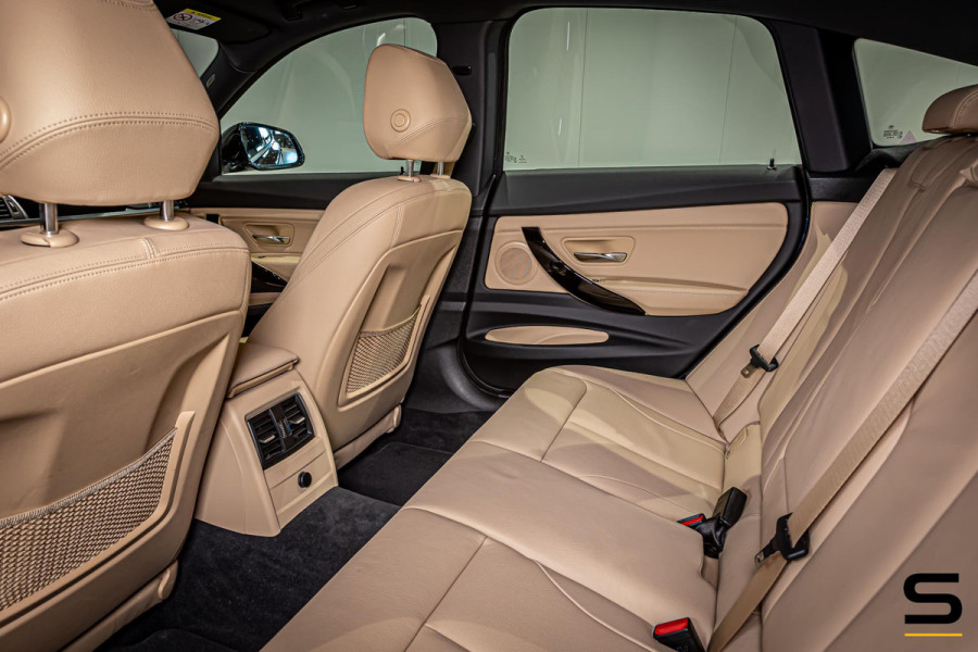 BMW 3-serie Gran Turismo 320i High Executive|NAP|Trekhaak