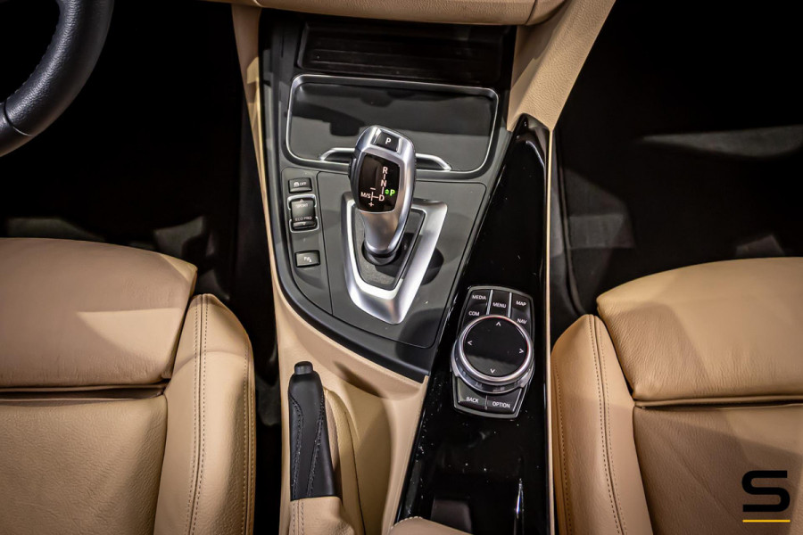 BMW 3-serie Gran Turismo 320i High Executive|NAP|Trekhaak