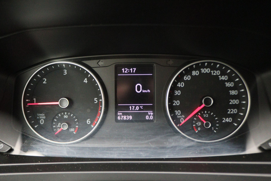 Volkswagen Transporter 2.0 TDI L2H1 Highline Marge!