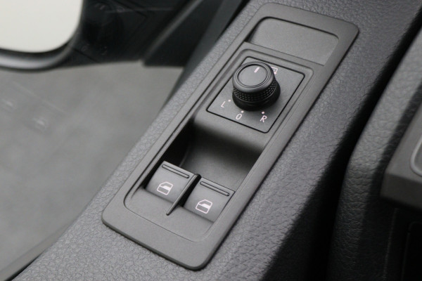 Volkswagen Transporter 2.0 TDI L2H1 Highline Marge!