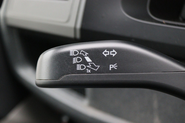 Volkswagen Transporter 2.0 TDI L2H1 Highline Marge!