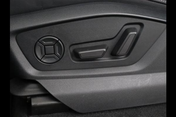 Audi Q8 50 TDI quattro Pro Line S | Panoramadak | Nappaleder | Head-Up | Adaptive cruise | Bang & Olufsen | Matrix LED | 360 Camera | Trekhaak | Stuurverwarming | Side Assist | Keyless | Memory Carplay | Soft-close