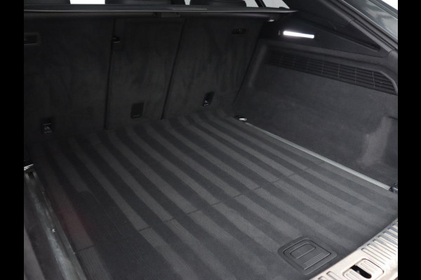 Audi Q8 50 TDI quattro Pro Line S | Panoramadak | Nappaleder | Head-Up | Adaptive cruise | Bang & Olufsen | Matrix LED | 360 Camera | Trekhaak | Stuurverwarming | Side Assist | Keyless | Memory Carplay | Soft-close