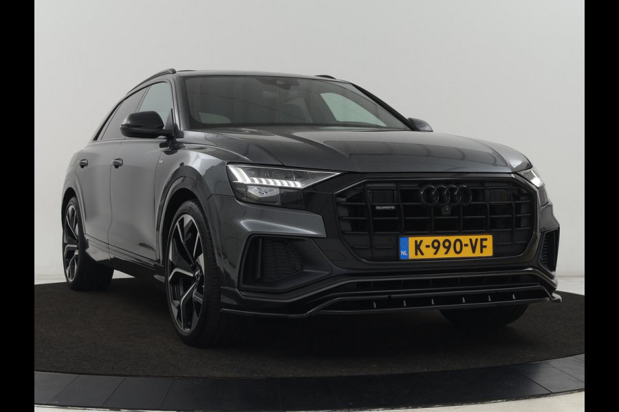 Audi Q8 50 TDI quattro Pro Line S | Panoramadak | Nappaleder | Head-Up | Adaptive cruise | Bang & Olufsen | Matrix LED | 360 Camera | Trekhaak | Stuurverwarming | Side Assist | Keyless | Memory Carplay | Soft-close