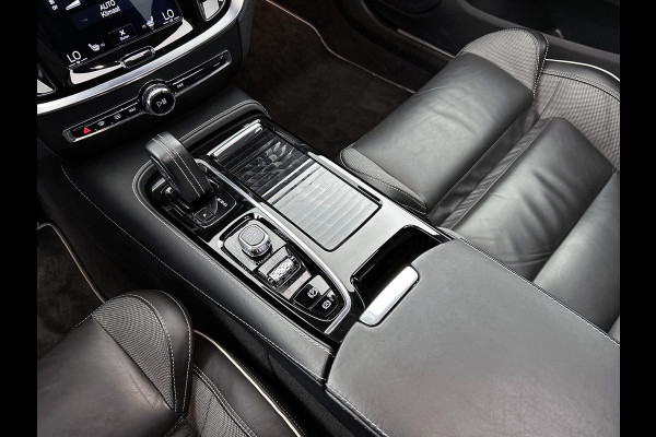 Volvo S60 2.0 T6 AWD Hybride R-Design 340PK / Navi / Cruise-adap / Harman Kardon / Lederen Int / Panorama schuifdak / Trekhaak / Carplay / Apk 04-2026