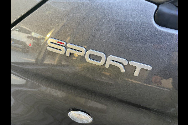 Fiat 500 1.0 Hybrid Airco - Cruise control - Open dak - Parkeersensoren achter - Mistlampen voor - Stuur leder - Stuur multifunctioneel - Bluetooth - Licht metalen velgen 15 inch