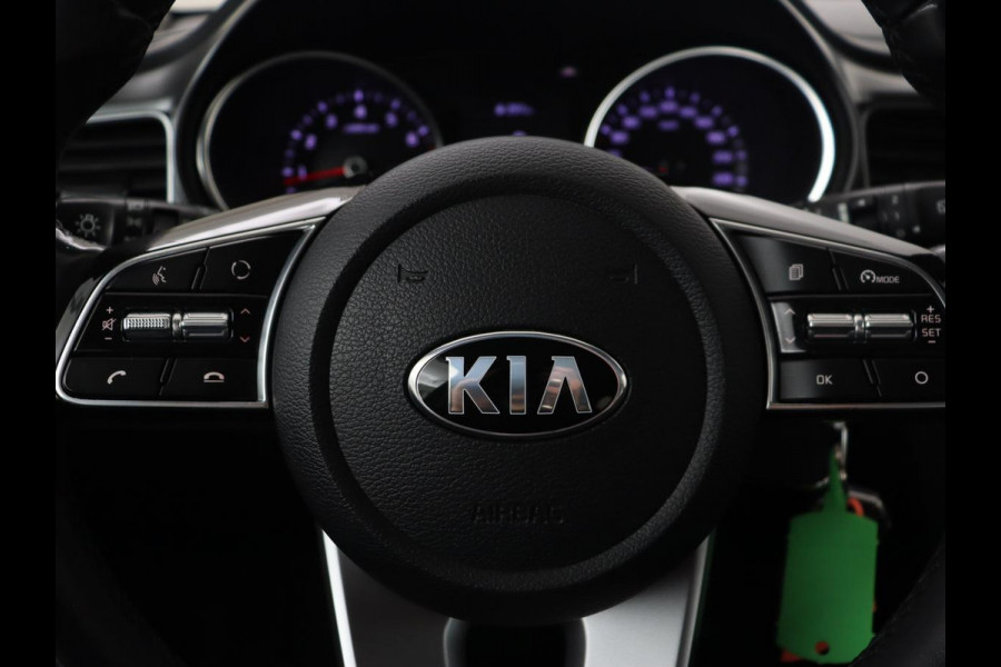Kia Ceed 1.4 T-GDi DynamicLine | Automaat | Camera | Trekhaak | Carplay | Navigatie | Climate control | DAB | Cruise control | Parkeerhulp
